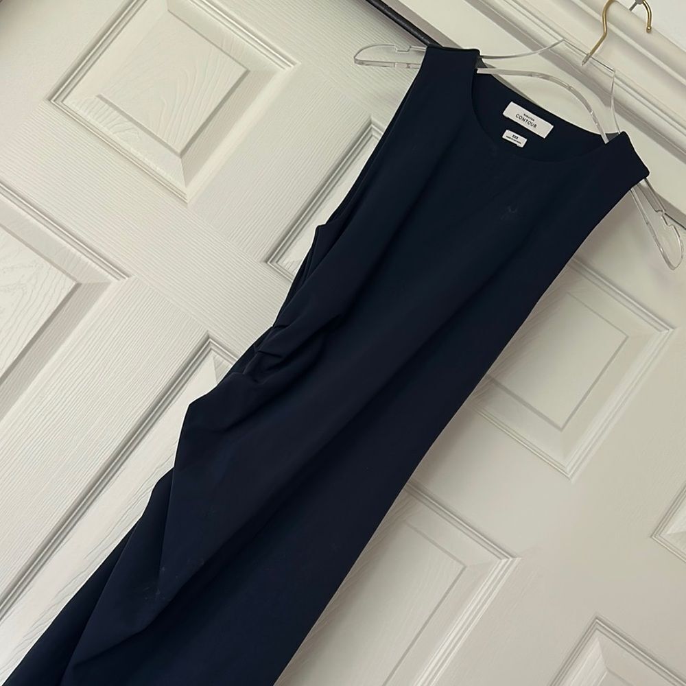 Babaton navy contour Midi Dress